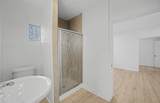 2703 Cesar Chavez St - Photo 24