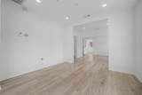 2703 Cesar Chavez St - Photo 9