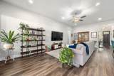 3925 Tavarez St - Photo 10