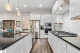 3925 Tavarez St - Photo 14