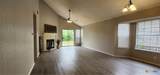 2102 Cascade Dr - Photo 2