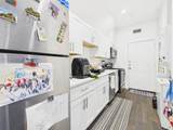 1010 26th St - Photo 2