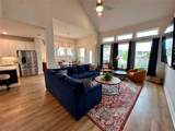 2101 Little Snake Way - Photo 3