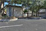 816 North Loop Blvd - Photo 2