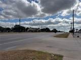 2303 Parmer Ln - Photo 2