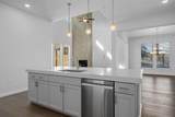 208 Lodestone Ln - Photo 12