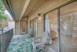 1202 Thorpe Ln - Photo 12