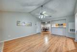 1202 Thorpe Ln - Photo 3
