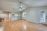 1202 Thorpe Ln - Photo 5