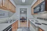 1202 Thorpe Ln - Photo 7
