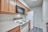 1202 Thorpe Ln - Photo 8