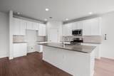 521 Falkland Trce - Photo 4