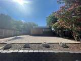 1403 Newfield Ln - Photo 2