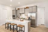 140 Hadleigh Dr - Photo 4