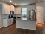 804 Goldilocks Ln - Photo 3