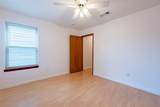 3004 Speedway - Photo 10