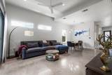 2103 Greenwood Ave - Photo 8