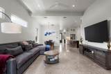 2103 Greenwood Ave - Photo 9