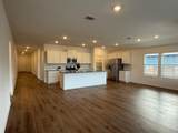 290 Gresham - Photo 15