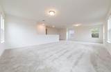 803 Sandhill Dr - Photo 10