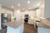 803 Sandhill Dr - Photo 5