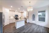 803 Sandhill Dr - Photo 6