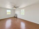 614 Red Oak Woods - Photo 14