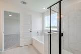 1324 Carriageway Dr - Photo 22