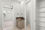 1032 Stonehill Dr - Photo 13