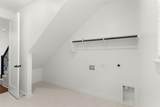 1032 Stonehill Dr - Photo 6