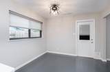 9207 Hunters Trce - Photo 16