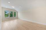 913 Presa Arriba Rd - Photo 15