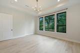 913 Presa Arriba Rd - Photo 17
