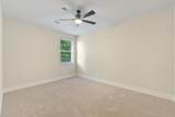 913 Presa Arriba Rd - Photo 22