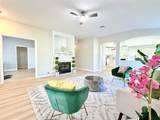 2417 Hallie Ln - Photo 10