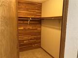 203 Oakwood Dr - Photo 7