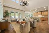 221 Vouvray St - Photo 8