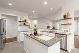 7715 Huddleston Ln - Photo 8