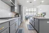 105 Autumn Oak Way - Photo 18