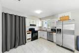 136 Shadow Oak Dr - Photo 11