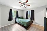 136 Shadow Oak Dr - Photo 15