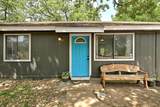 136 Shadow Oak Dr - Photo 4