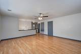 8001 Brienne Dr - Photo 18