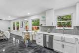 8921 Corran Ferry Dr - Photo 15