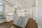 805 Parkwood Ct - Photo 11