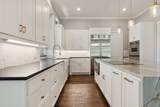 805 Parkwood Ct - Photo 12