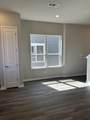 1020 Vista View Dr - Photo 4