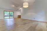 2704 Nottingham Ln - Photo 4