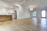 2704 Nottingham Ln - Photo 6