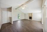 11104 Applewood Dr - Photo 3